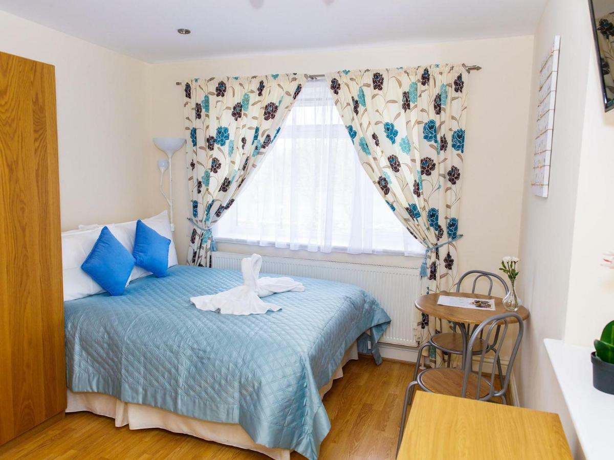 Mandeville Rooms Northolt  Exterior foto