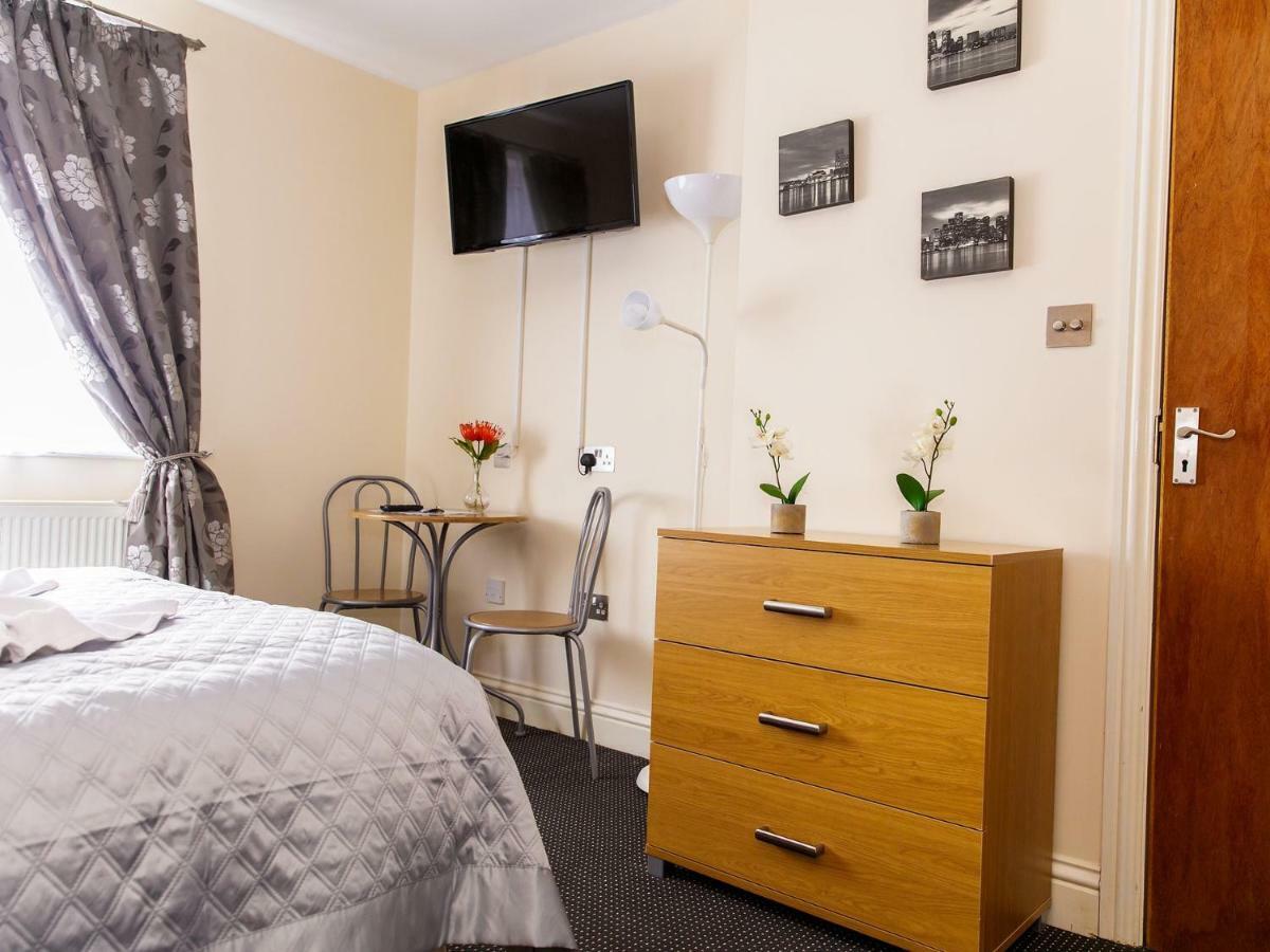 Mandeville Rooms Northolt  Habitación foto